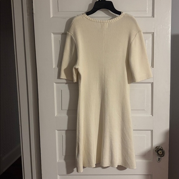 H&M Cream Button-Up Knit Dress with Gold Buttons - Picture 4 of 4